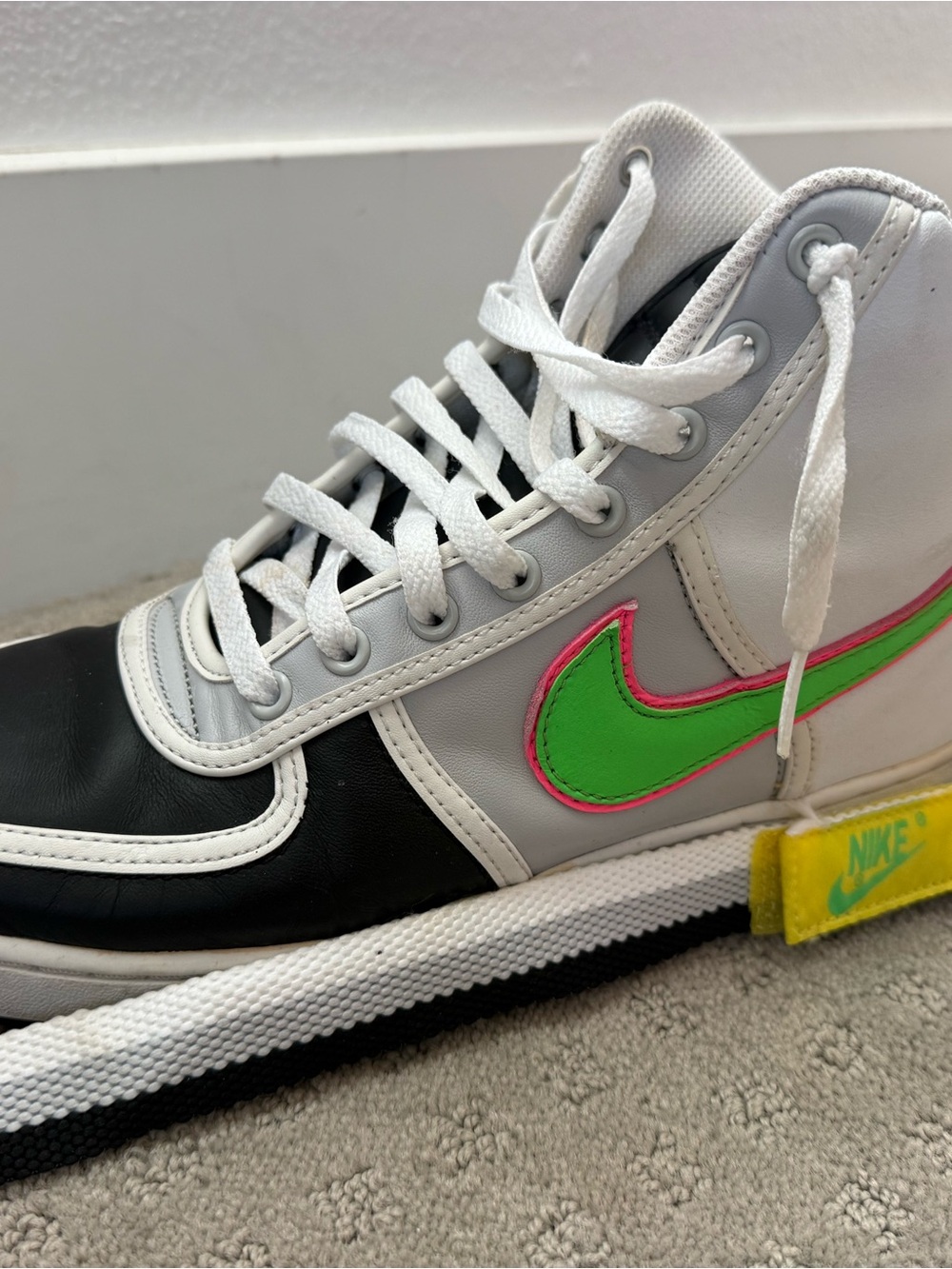 Nike Kids High-Top Sneakers in White, Black, Green & Pink
